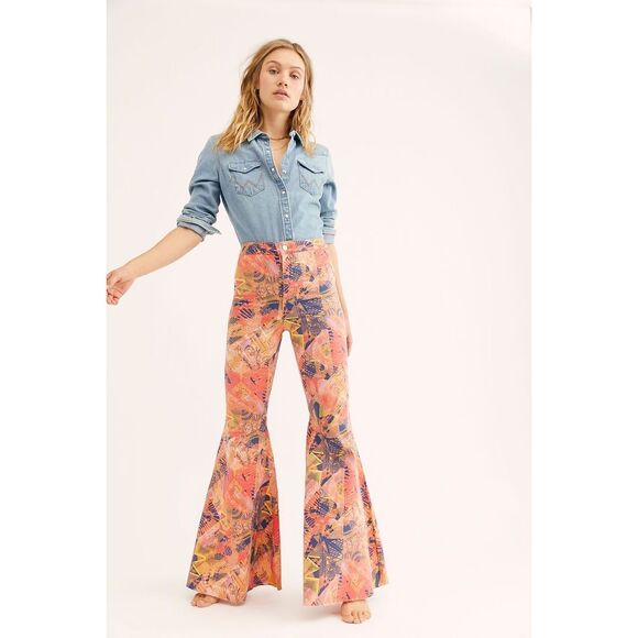 Free People We The Free Just Float On Printed Flare Jeans Size 26 - Picture 1 of 7